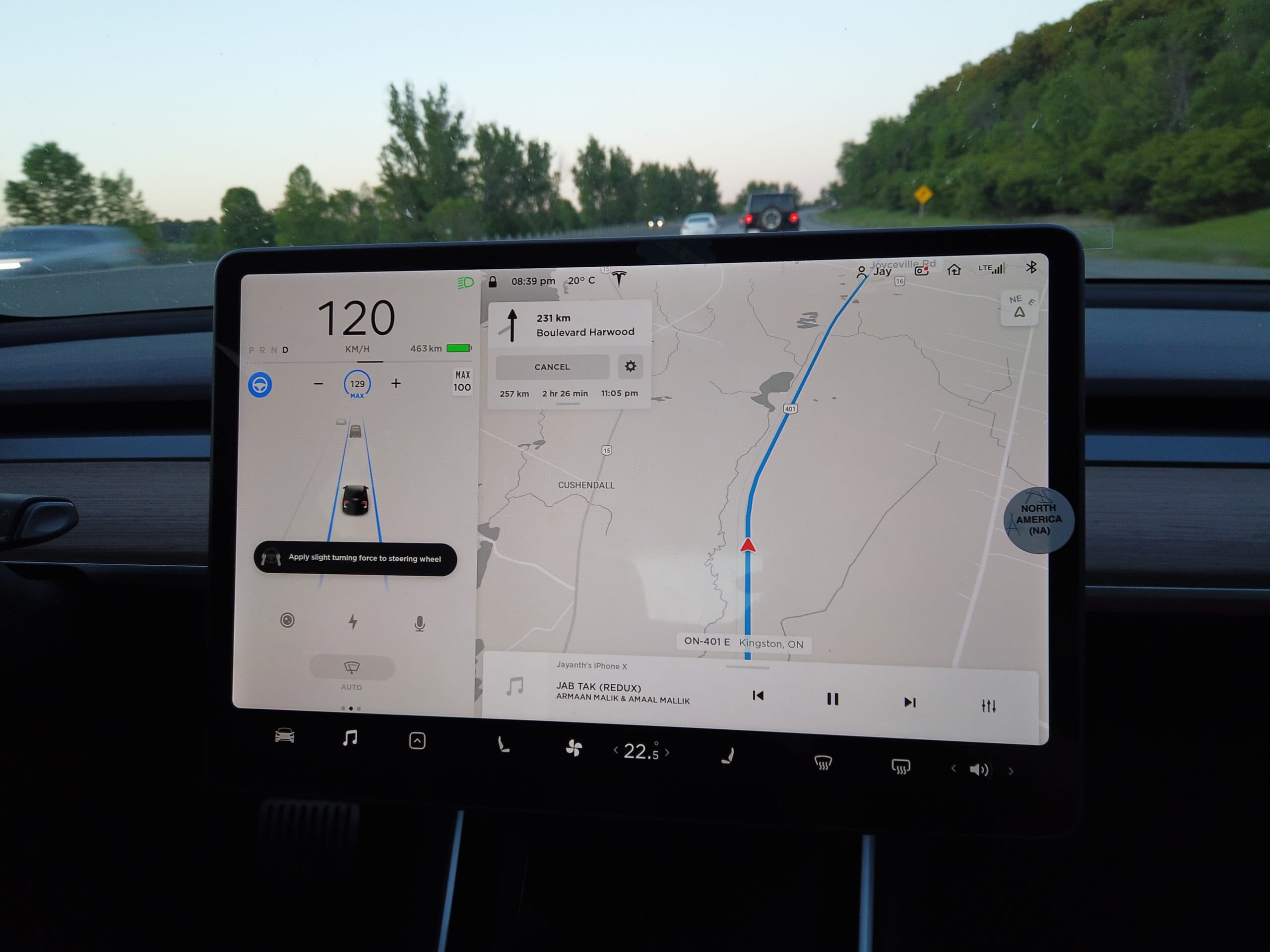 Tesla pulls the plug on free Premium Connectivity in Canada